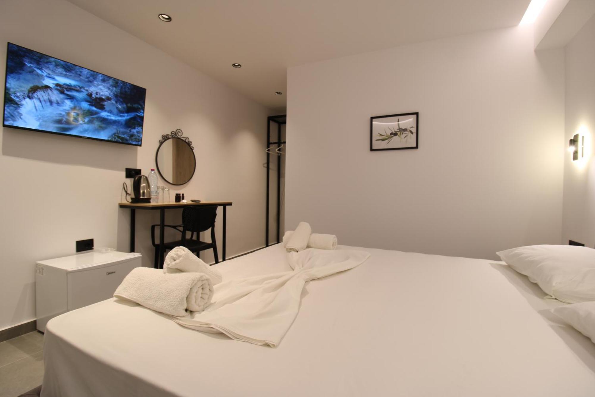 Melina'S Seaside Retreat Aparthotel Ксамил Екстериор снимка